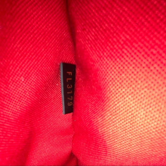 SOLD OTG GM Reverse Monogram - Picture 12 of 12